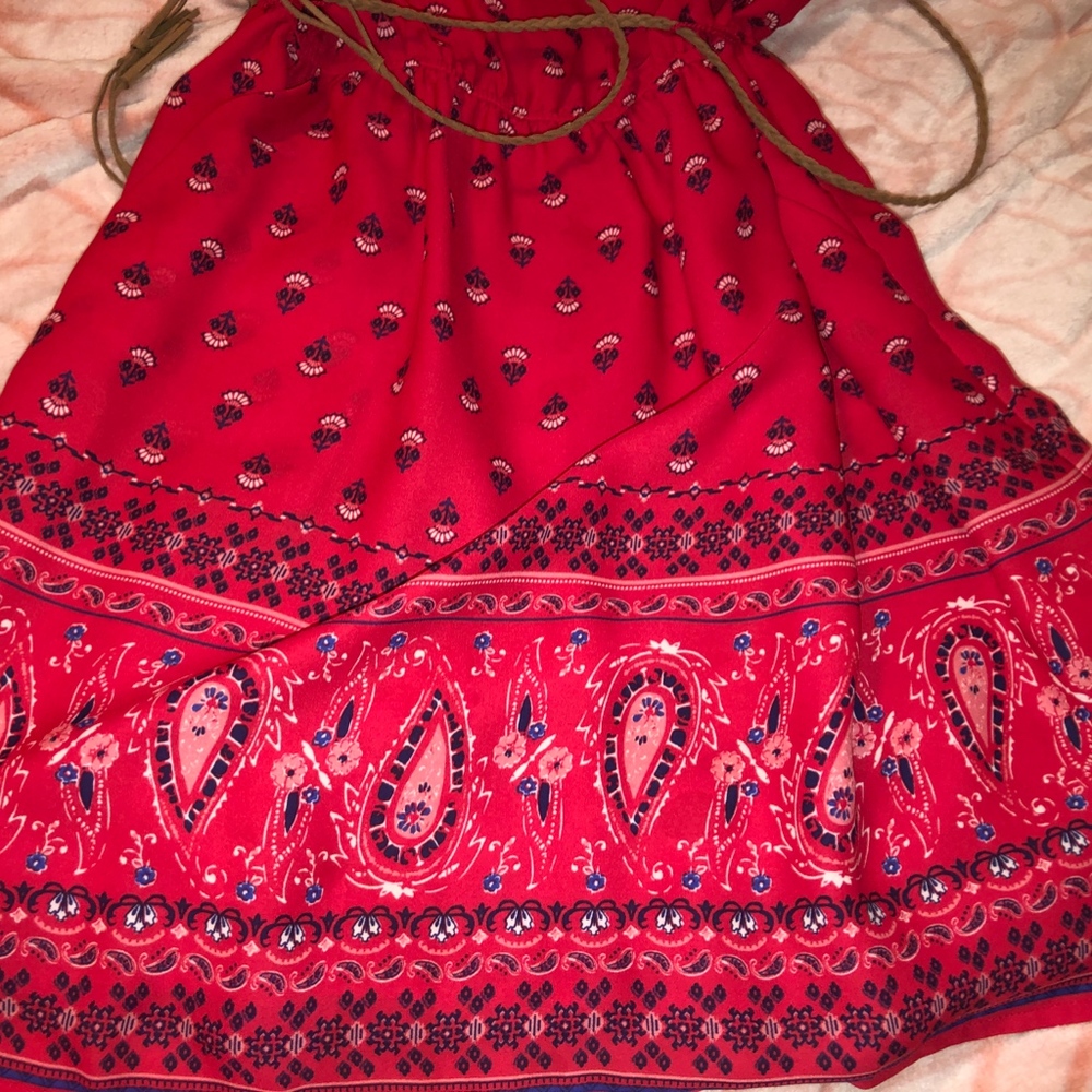 dress - Picture 3 of 3